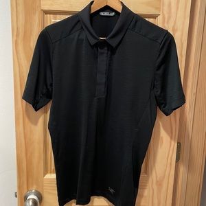 Arc’teryx Men’s S black A2B polo excellent used condition.